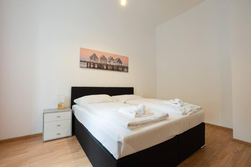 Apartment In The Central Area. 5 Minute'S Walk To The Danube. เวียนนา ภายนอก รูปภาพ