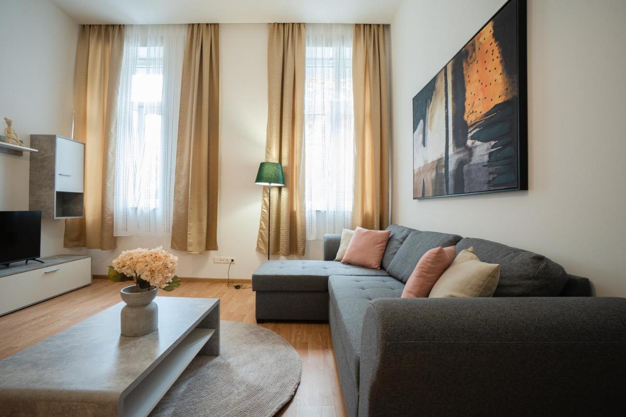 Apartment In The Central Area. 5 Minute'S Walk To The Danube. เวียนนา ภายนอก รูปภาพ