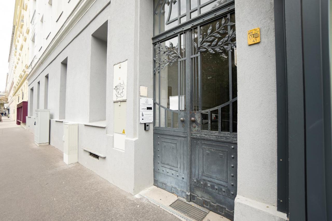 Apartment In The Central Area. 5 Minute'S Walk To The Danube. เวียนนา ภายนอก รูปภาพ